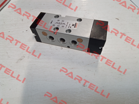 20-4468-3300 / 468-33 Camozzi