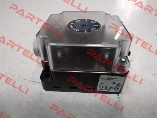 P233A-4-AAC Johnson Controls