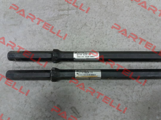 0714 12 32 11 Monark (  PE Automotive )
