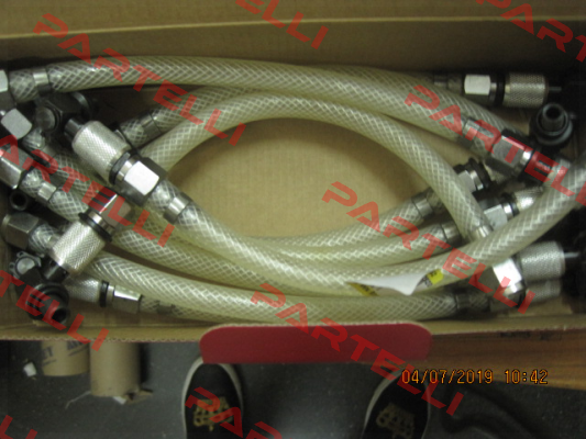 43373 / 17 RIV502  Rivit